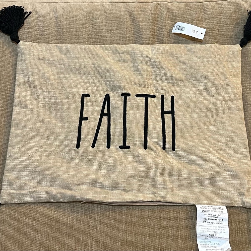 NWT Mainstays “ FAITH” pillow COVER